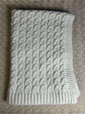Novogratz Cable Sweater Knit Baby Blanket White Chenille Soft Security Lovey
